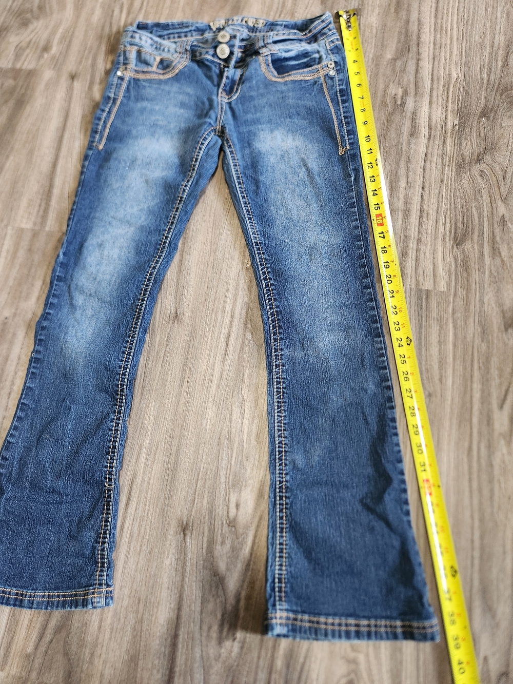 Women's Wallflower Size 7 Jeans